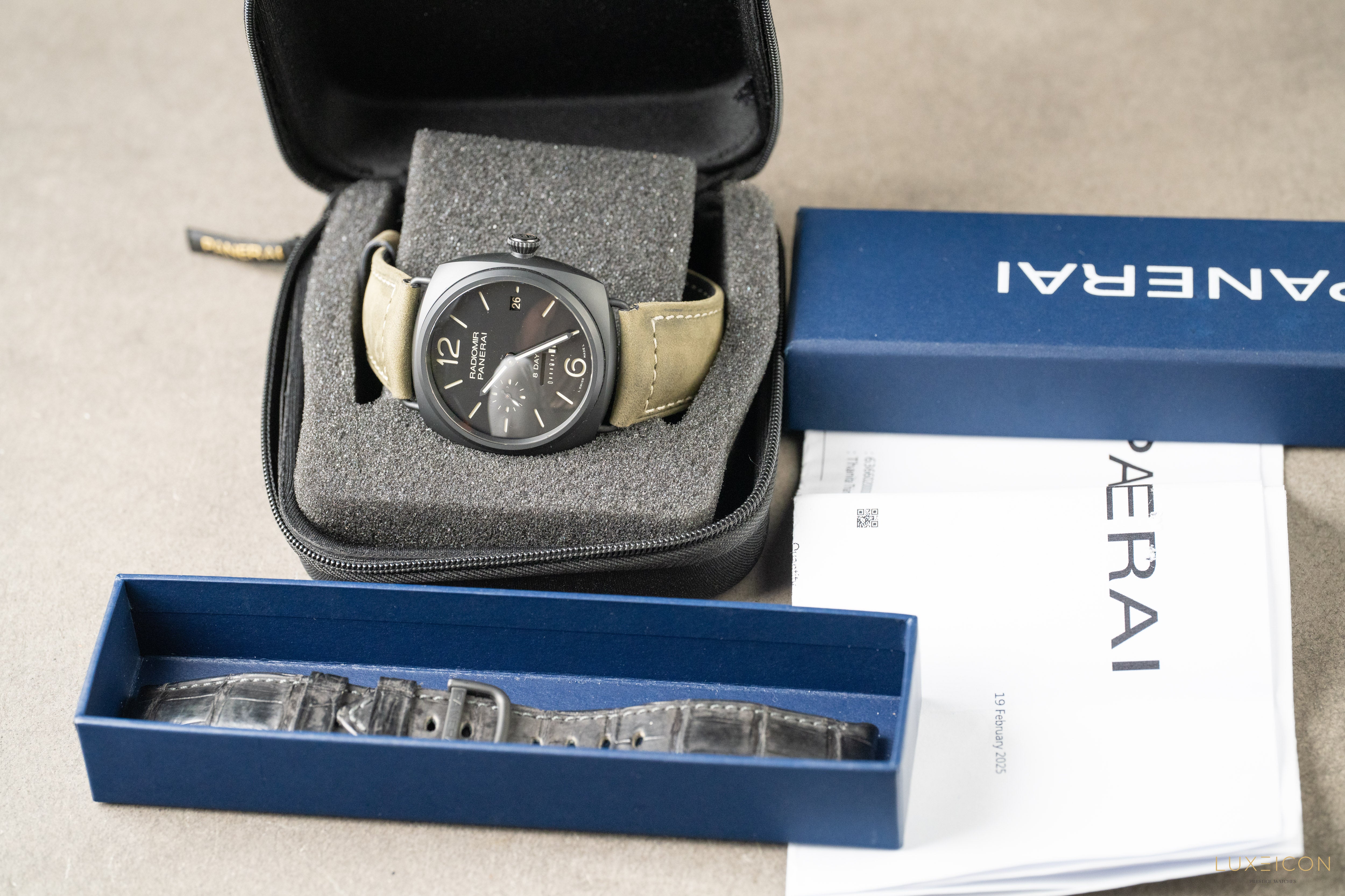 Panerai Radiomir 8 Days Ceramica 8 Days Ceramic Black Dial 45mm PAM00384