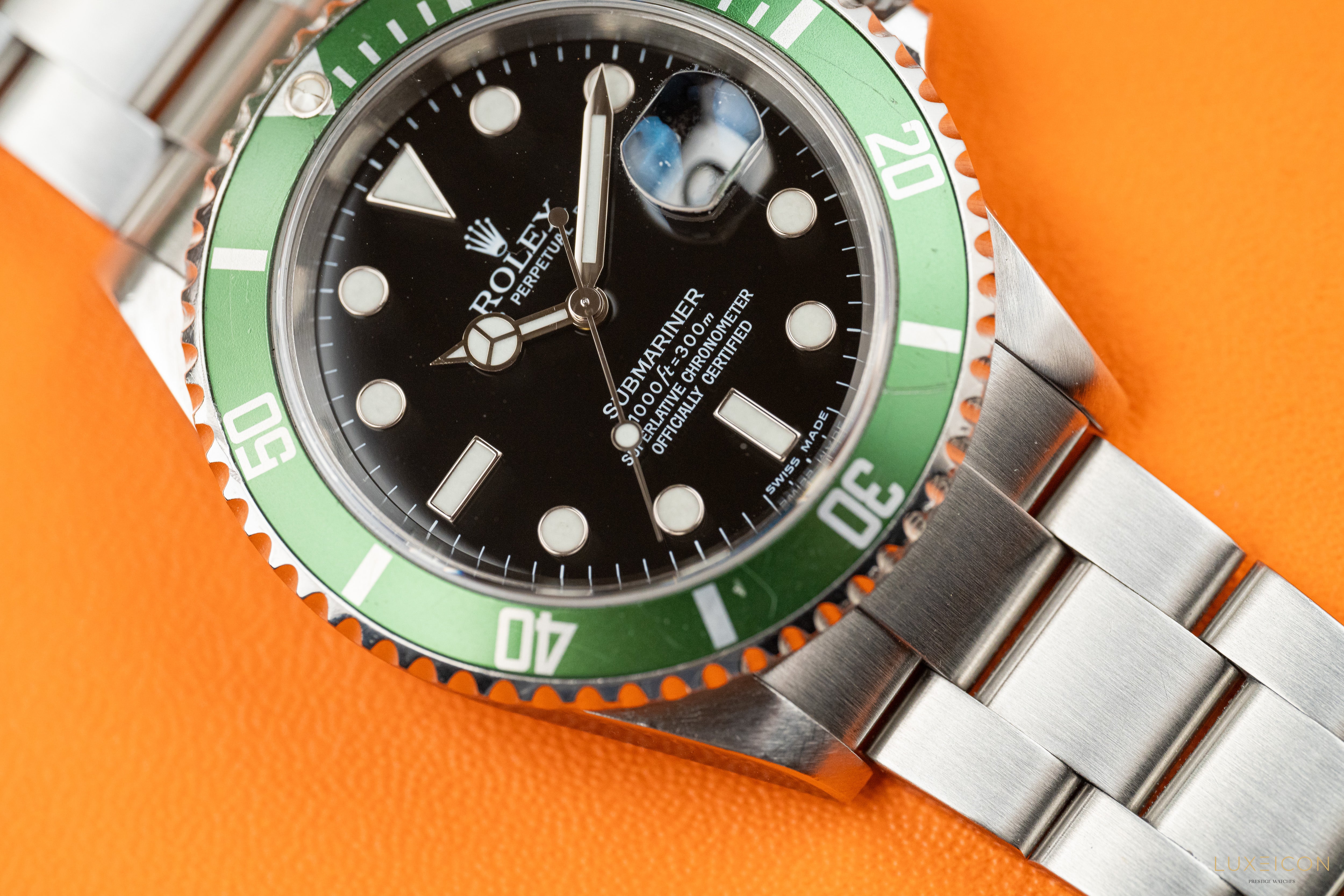 Rolex Submariner Date Stainless Steel Green Kermit 40mm 16610LV 2006