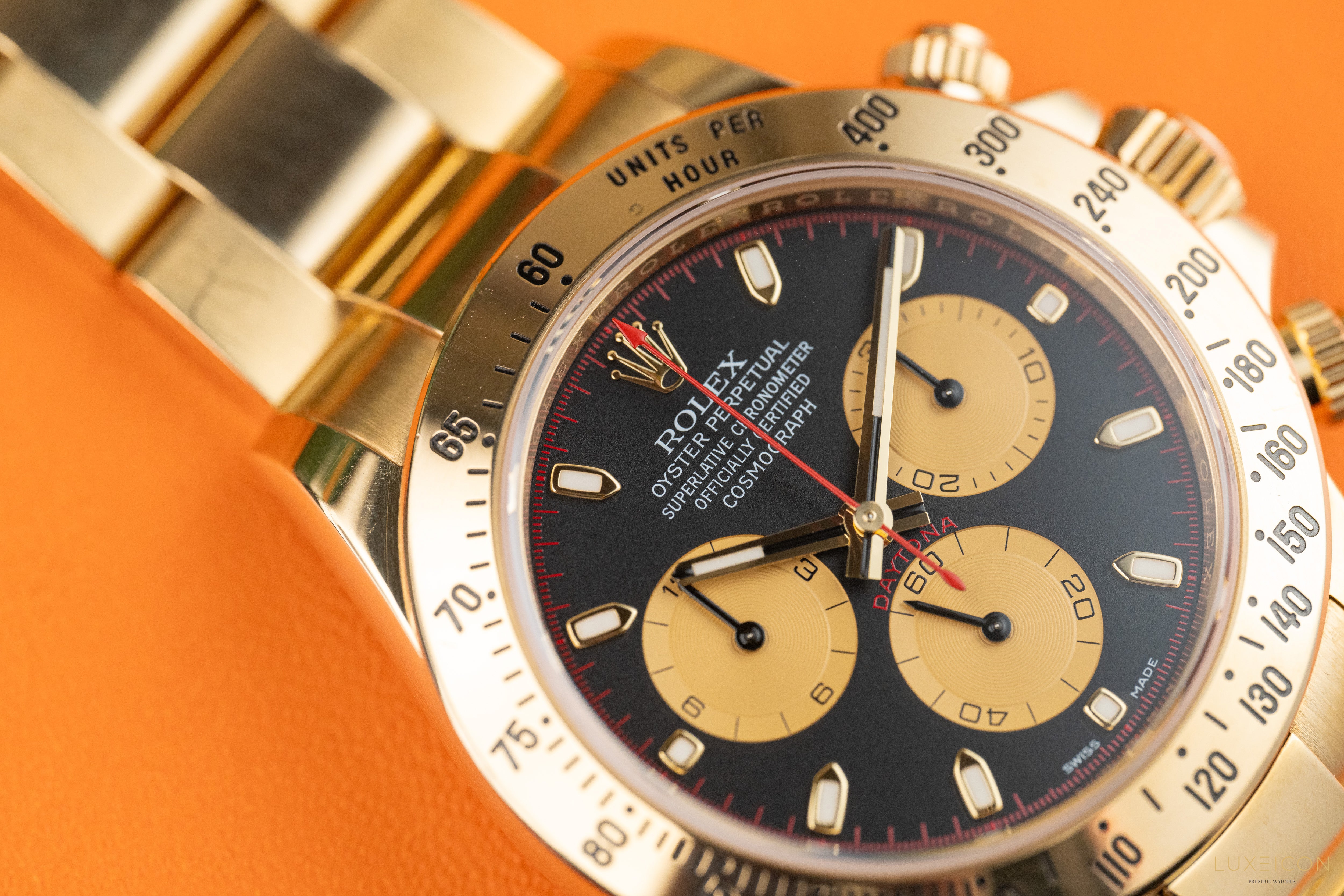 Rolex Cosmograph Daytona Yellow Gold Paul Newman dial 40mm 116528 2018