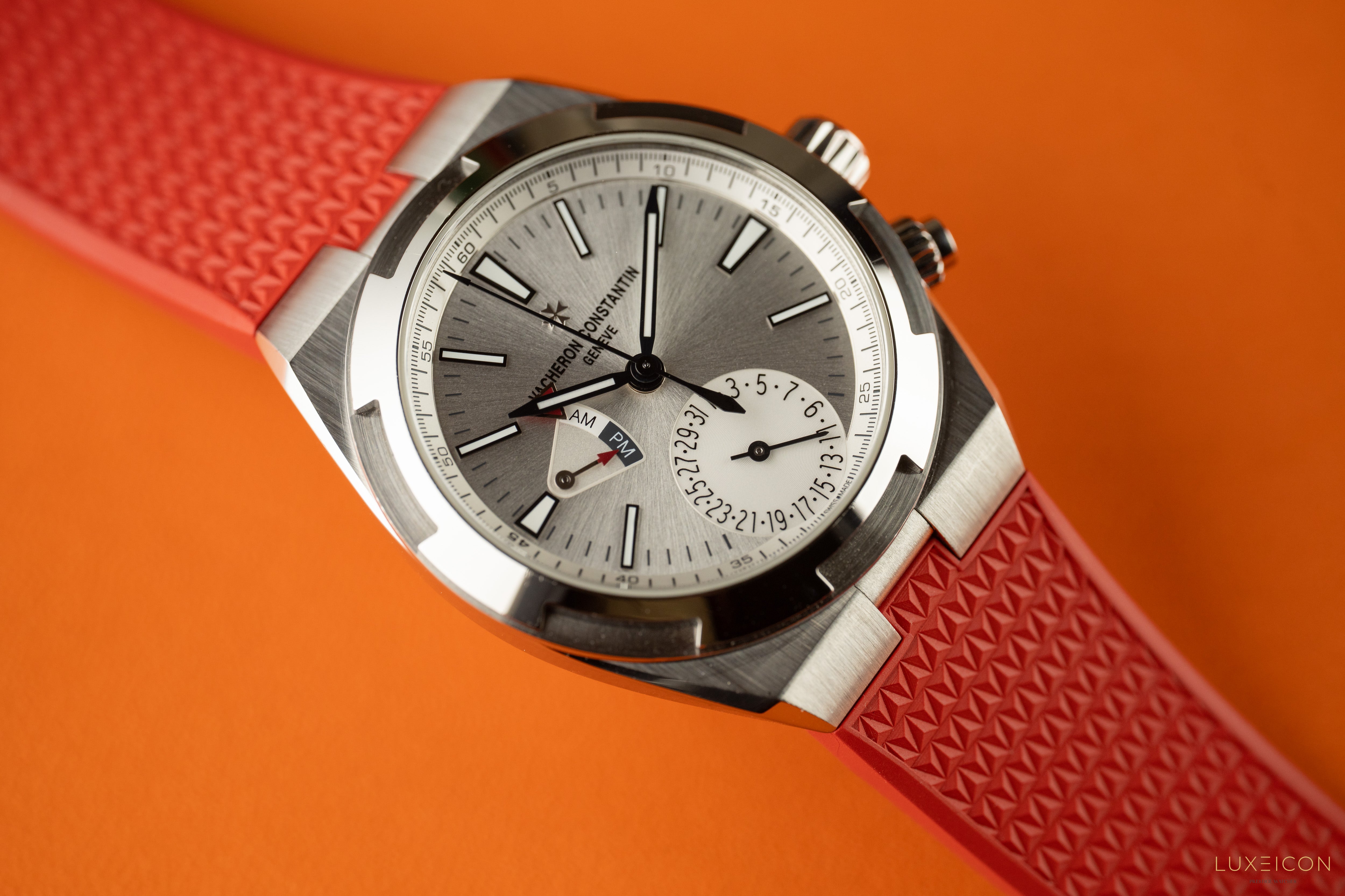 Vacheron Constantin Overseas Dual Time Silver Dial 7920V 2024 Fullset