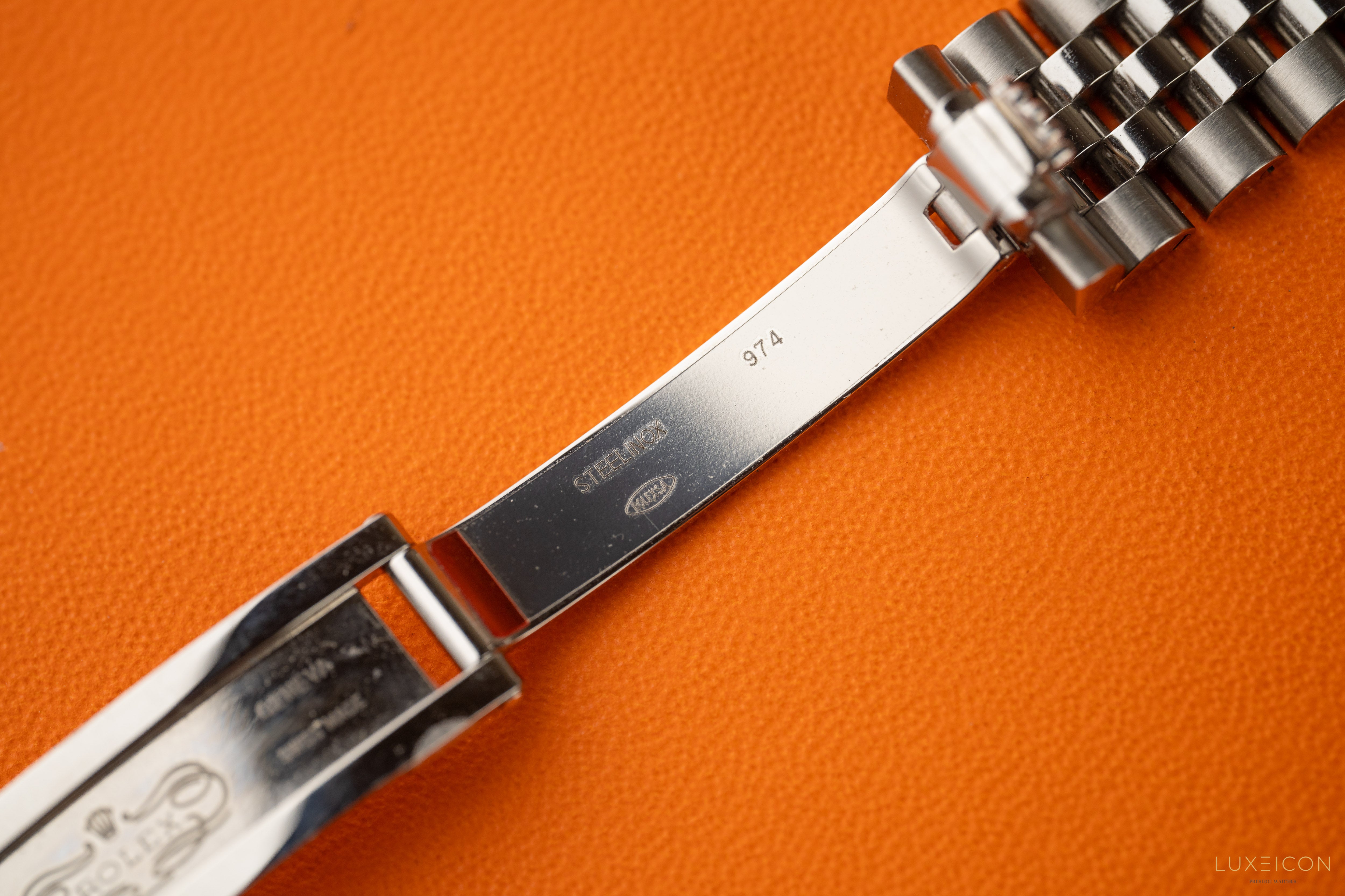 Rolex Datejust 31mm Steel Pink Roman Diamond VI Dial Fluted Bezel Jubilee 278274 2024