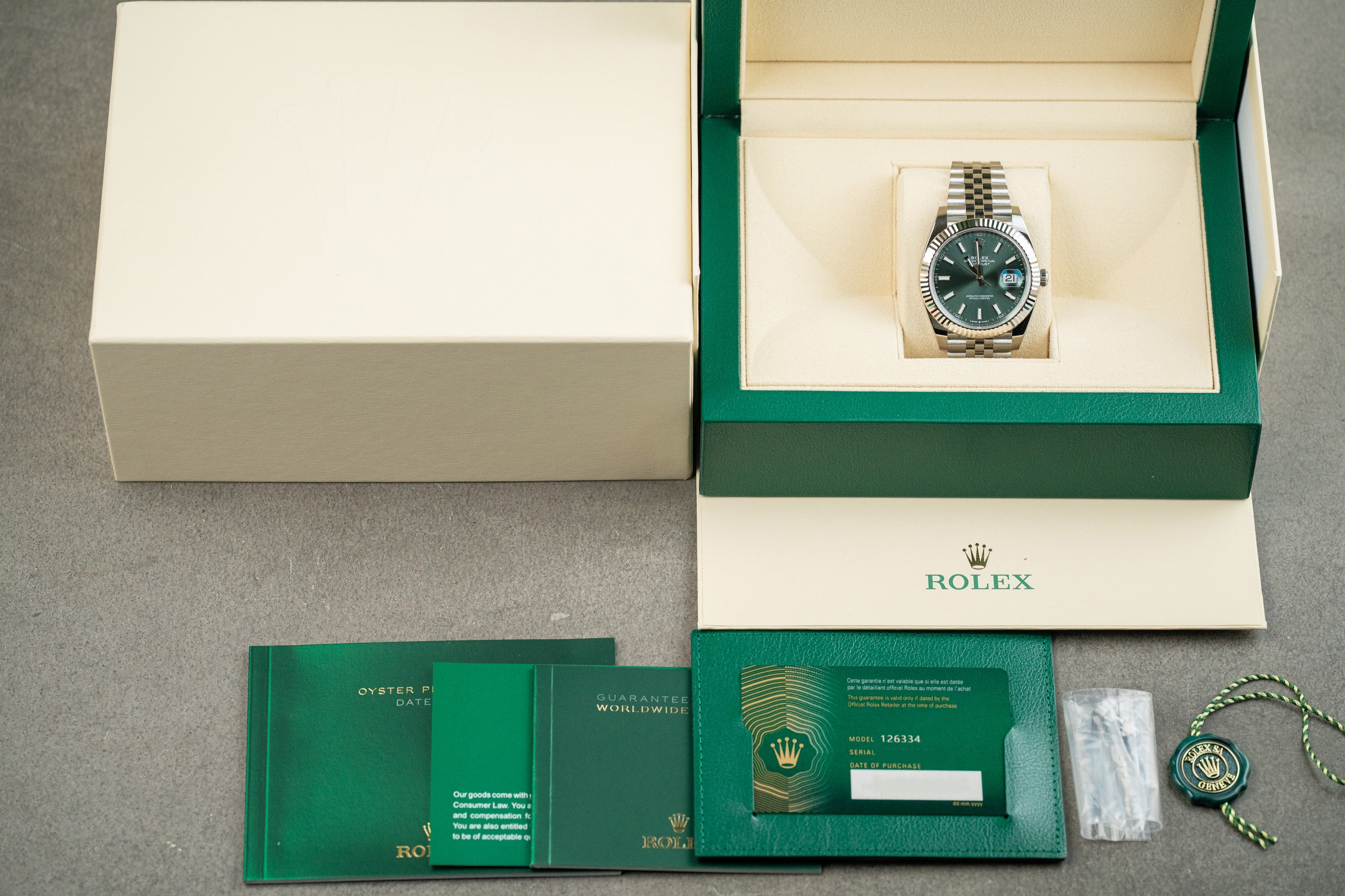 Rolex Datejust 41 Stainless Steel Fluted Bezel Jubilee Bracelet Mint Green Stick 126334