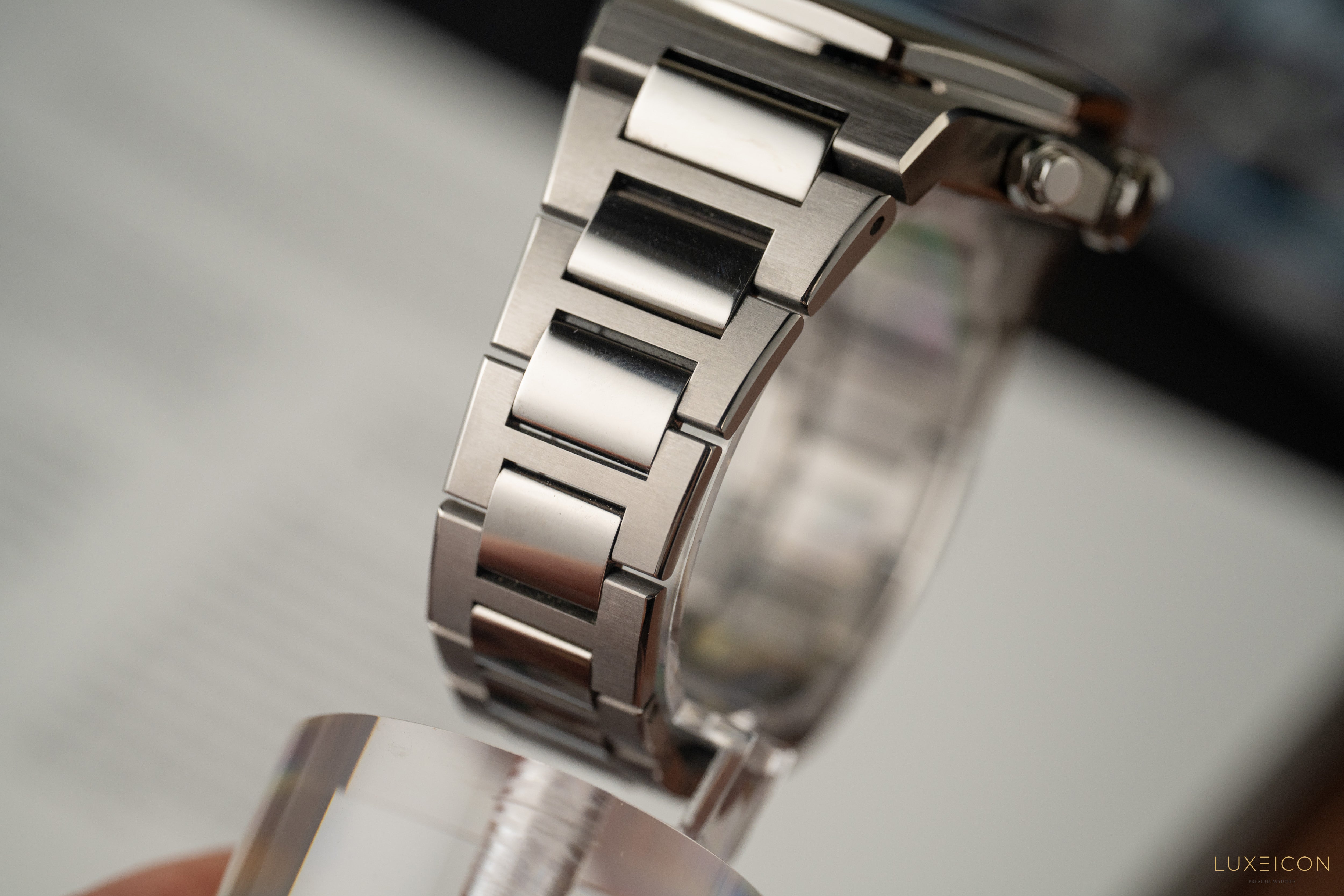 Girard Perregaux Laureato 81020-21-3263-1CM Automatic Titanium 2024