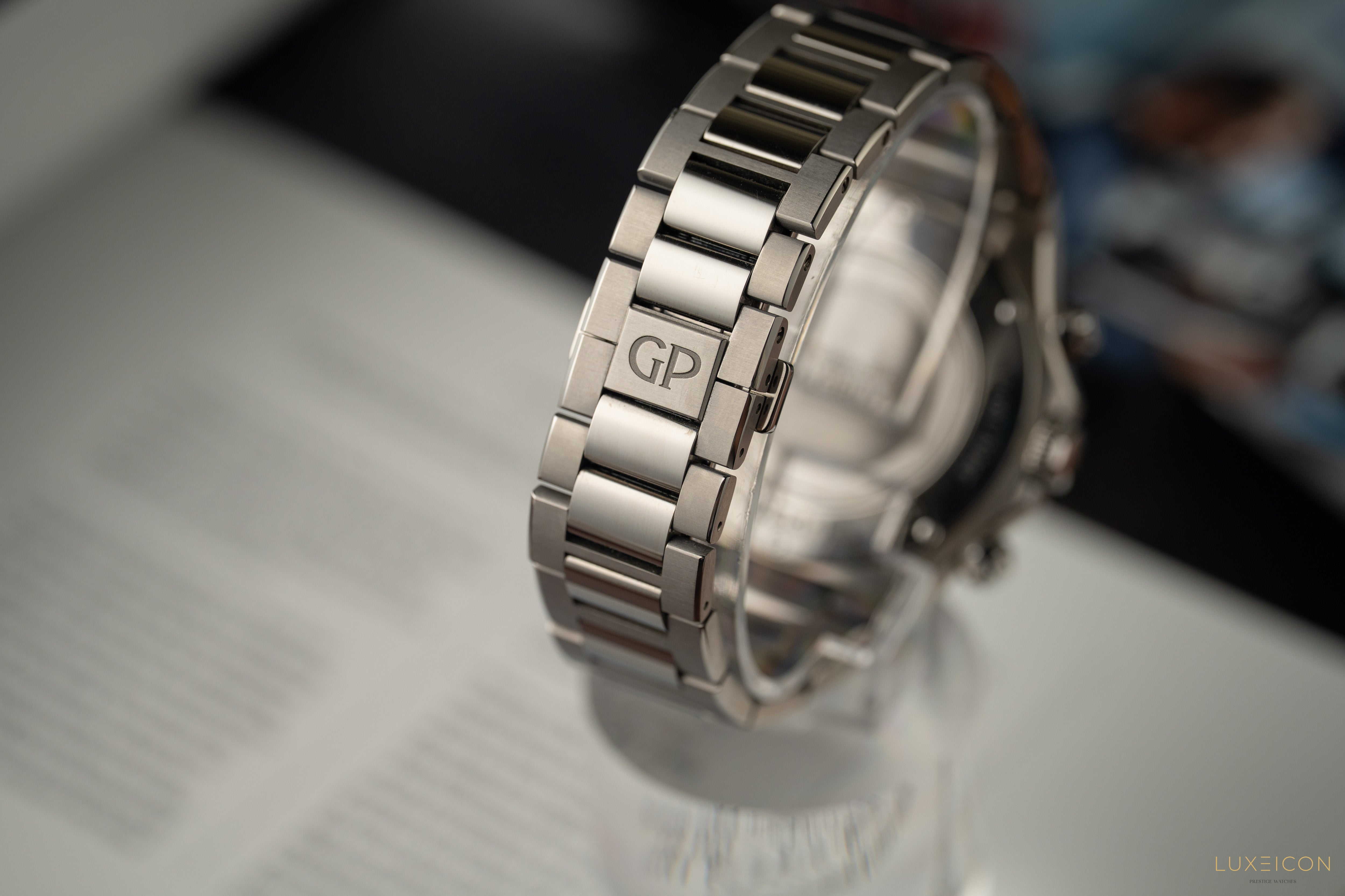 Girard Perregaux Laureato 81020-21-3263-1CM Automatic Titanium 2024