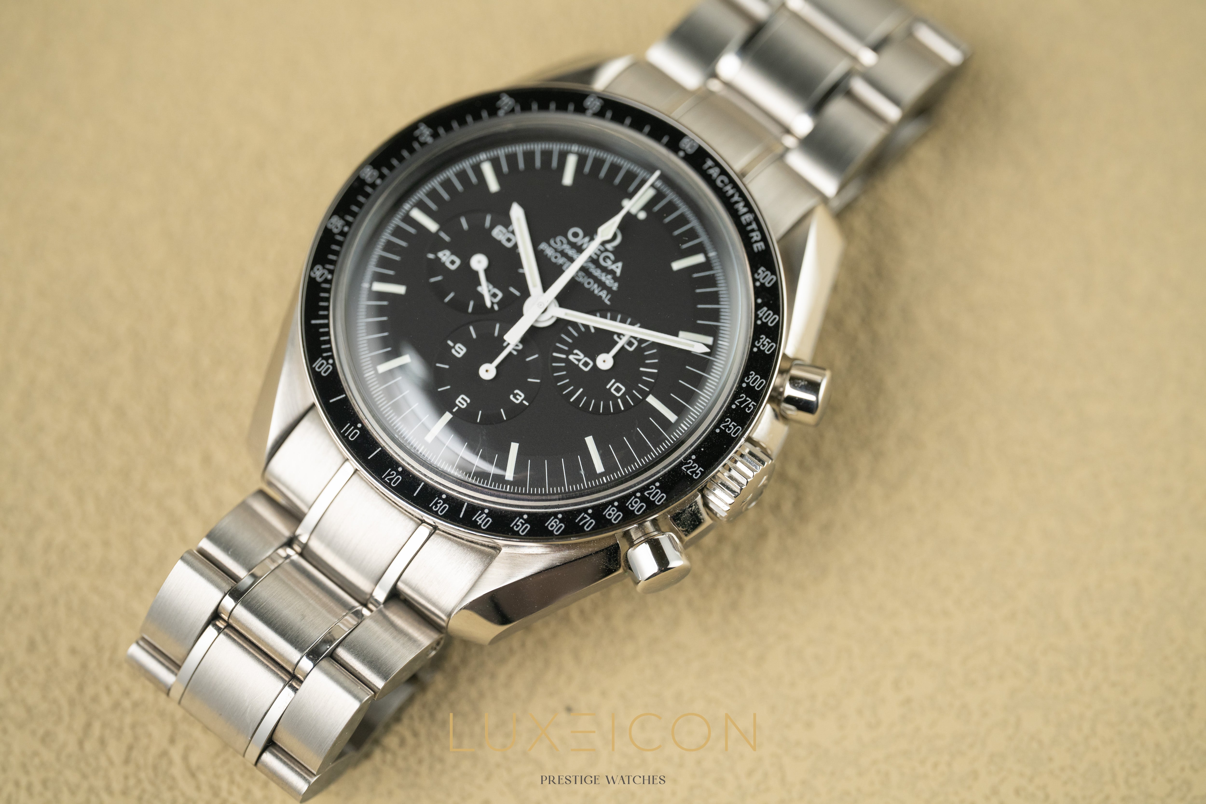 Omega Speedmaster Professional Moonwatch Hesalite Big Box Presentation 2021