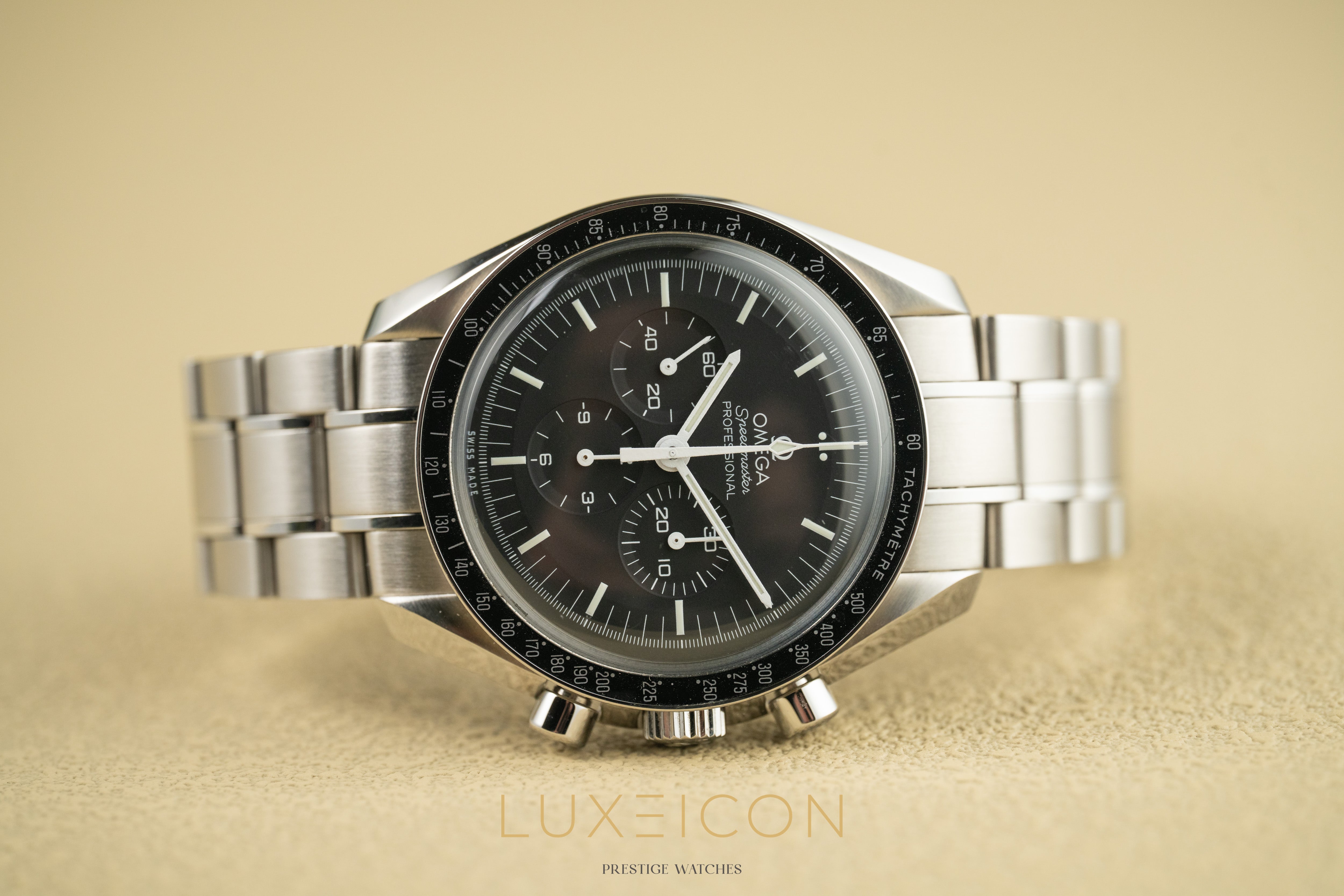 Omega Speedmaster Professional Moonwatch Hesalite Big Box Presentation 2021