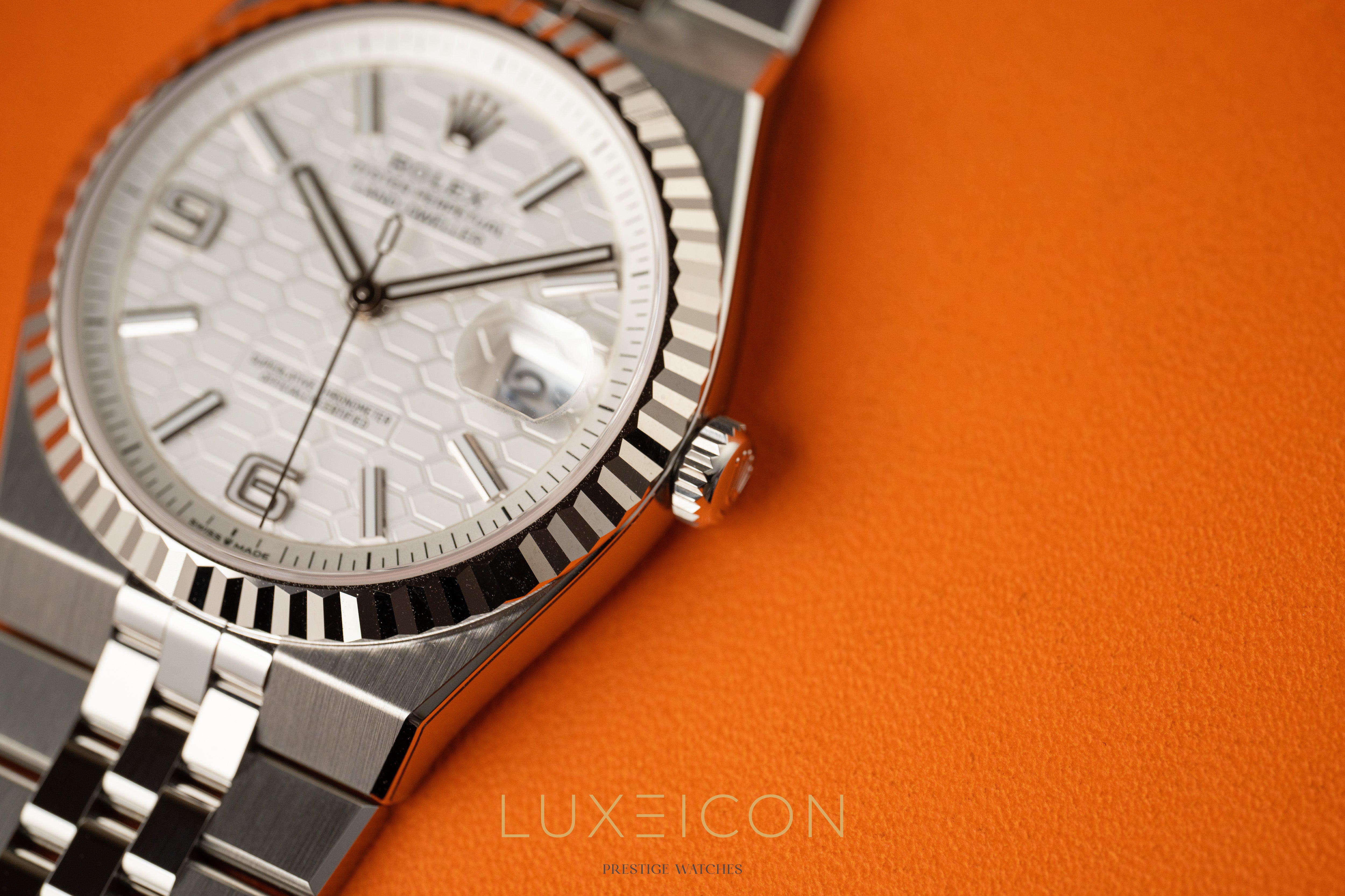 Rolex Land Dweller Oystersteel White Gold 40mm White Honeycomb Motif Dial 127334 2026