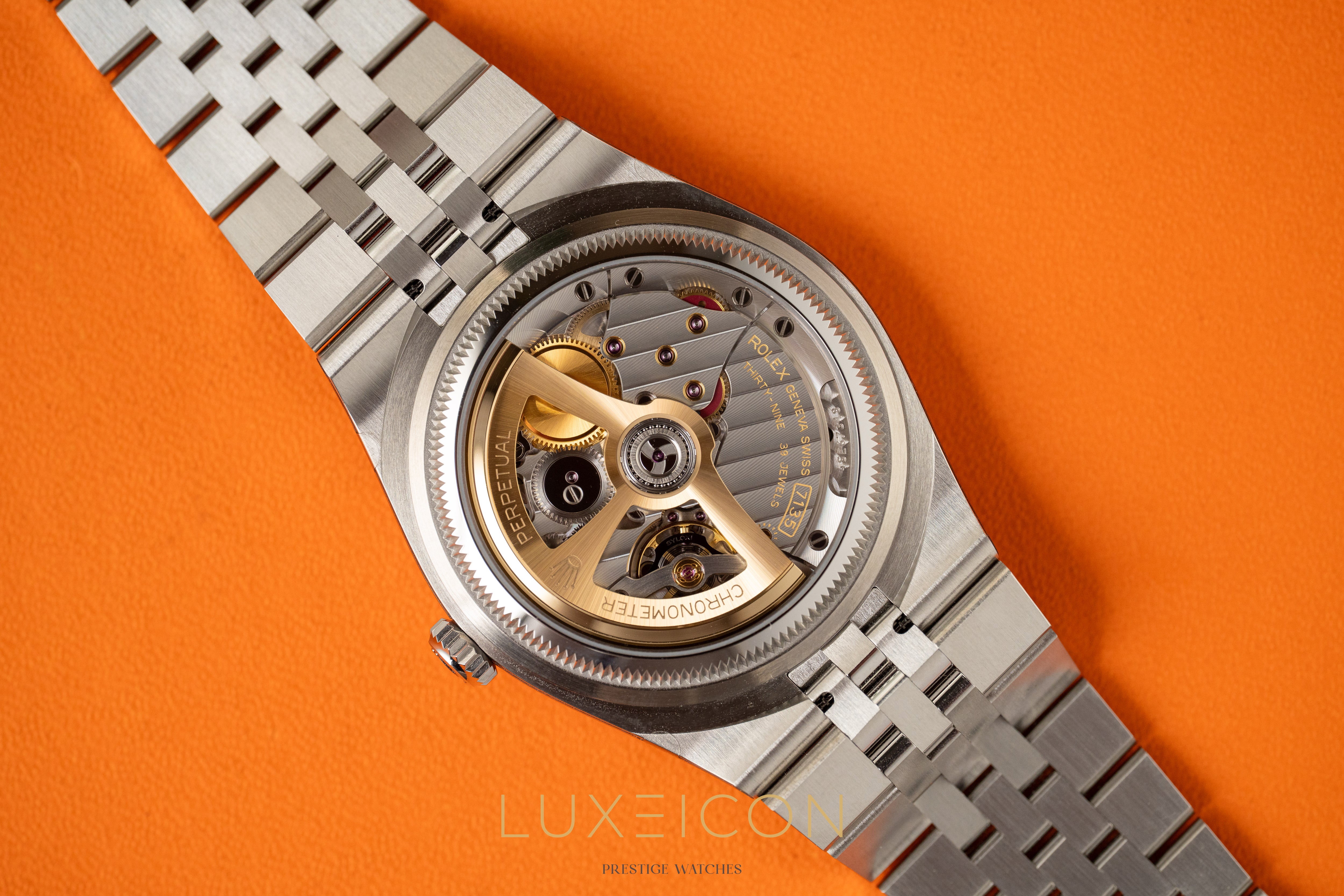 Rolex Land Dweller Oystersteel White Gold 40mm White Honeycomb Motif Dial 127334 2026
