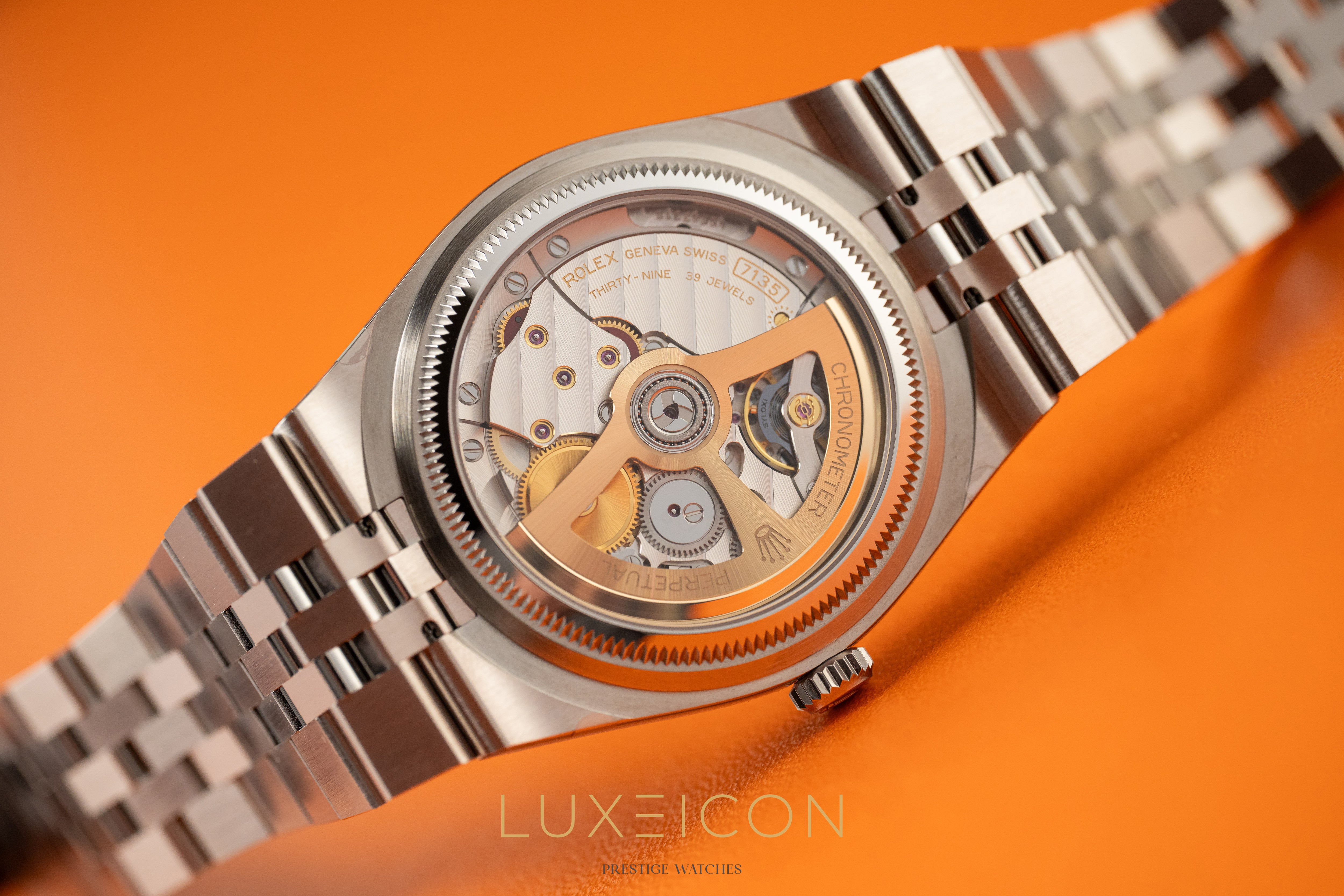 Rolex Land Dweller Oystersteel White Gold 40mm White Honeycomb Motif Dial 127334 2026