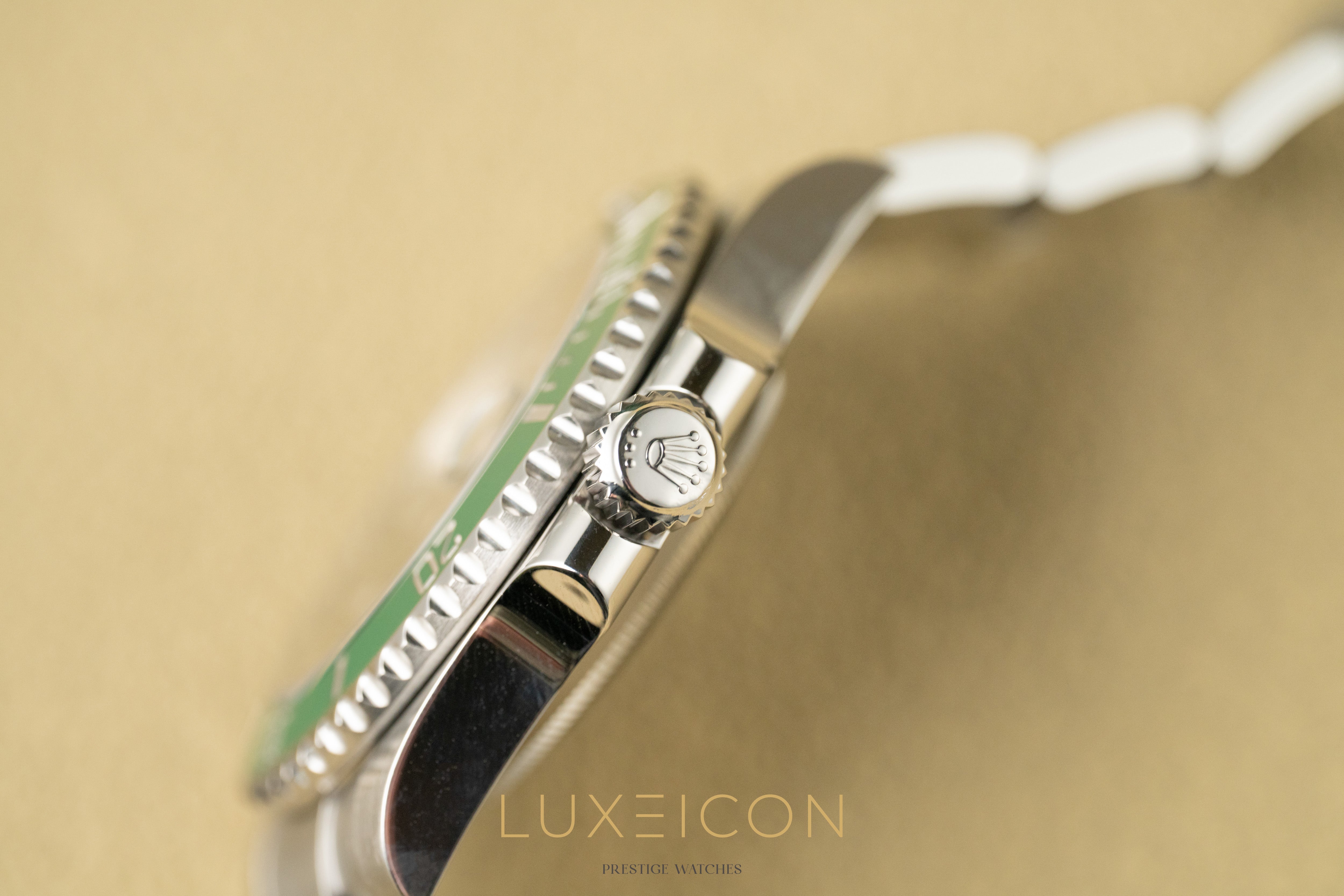 Rolex Submariner Date HULK Green 40mm Ceramic Stainless 116610LV 2013
