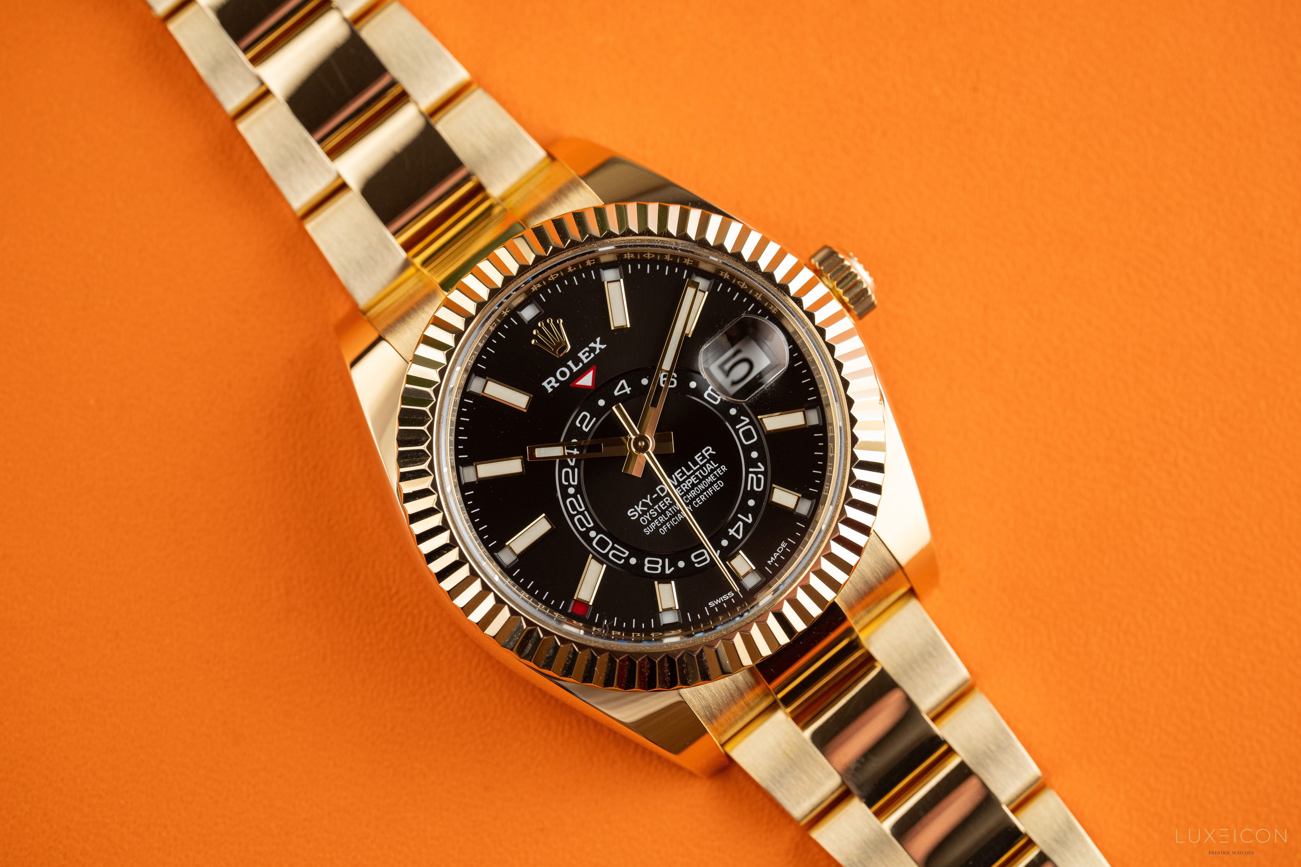 Rolex Sky-Dweller 326938 Black Index Dial Yellow Gold 42mm 2021