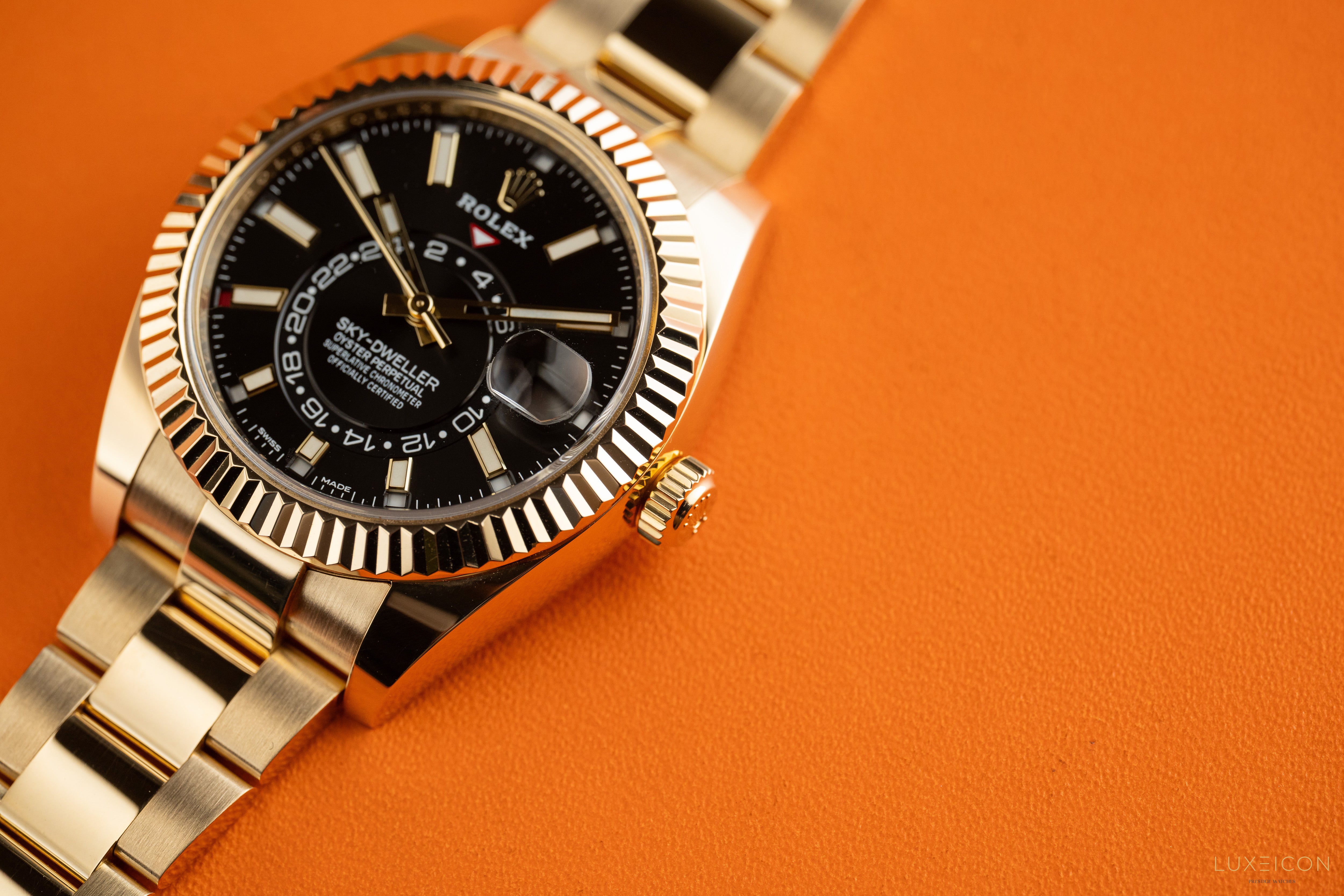 Rolex Sky-Dweller 326938 Black Index Dial Yellow Gold 42mm 2021