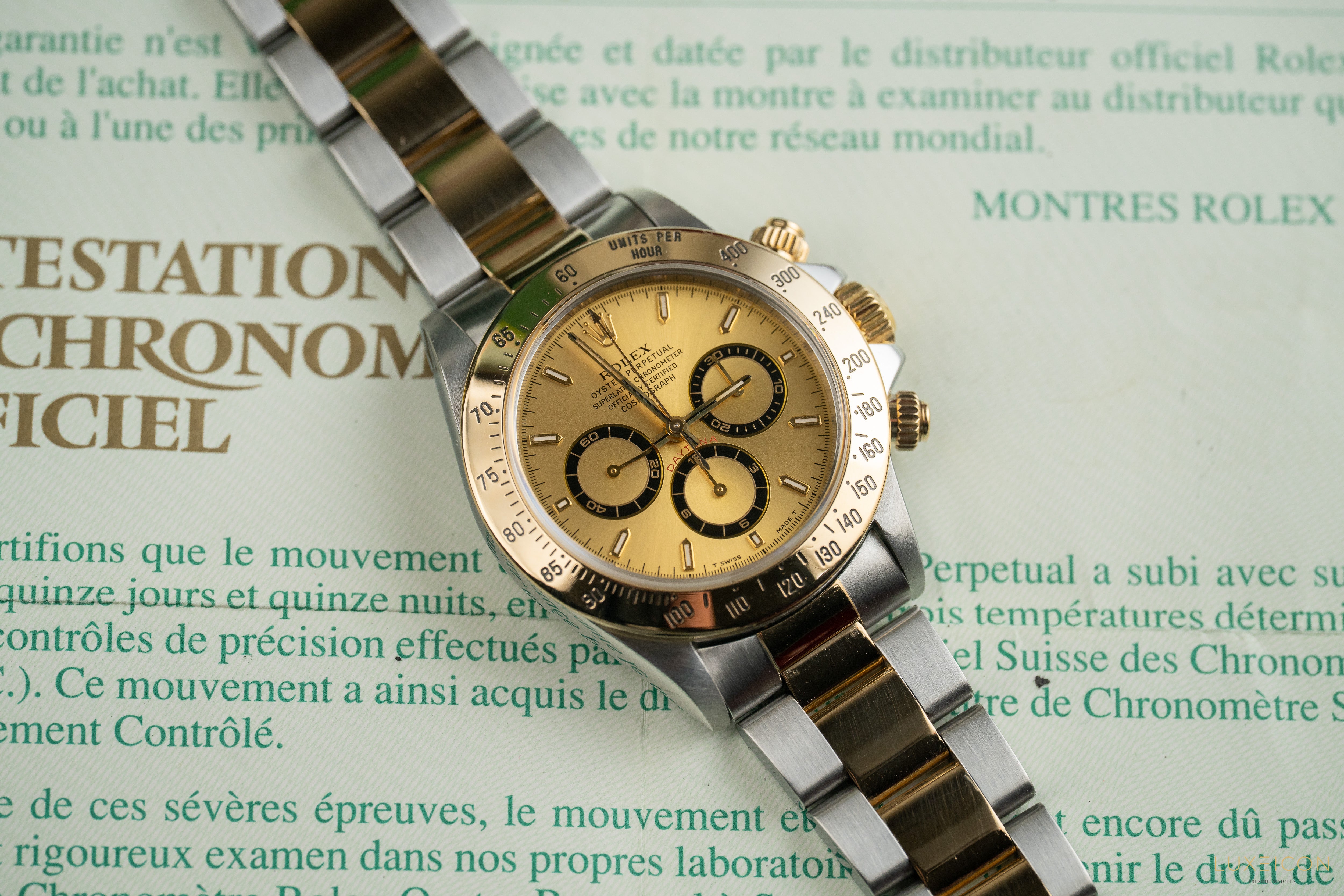 Rolex Daytona Cosmograph Daytona Zenith 16523 T serial champagne dial 1996