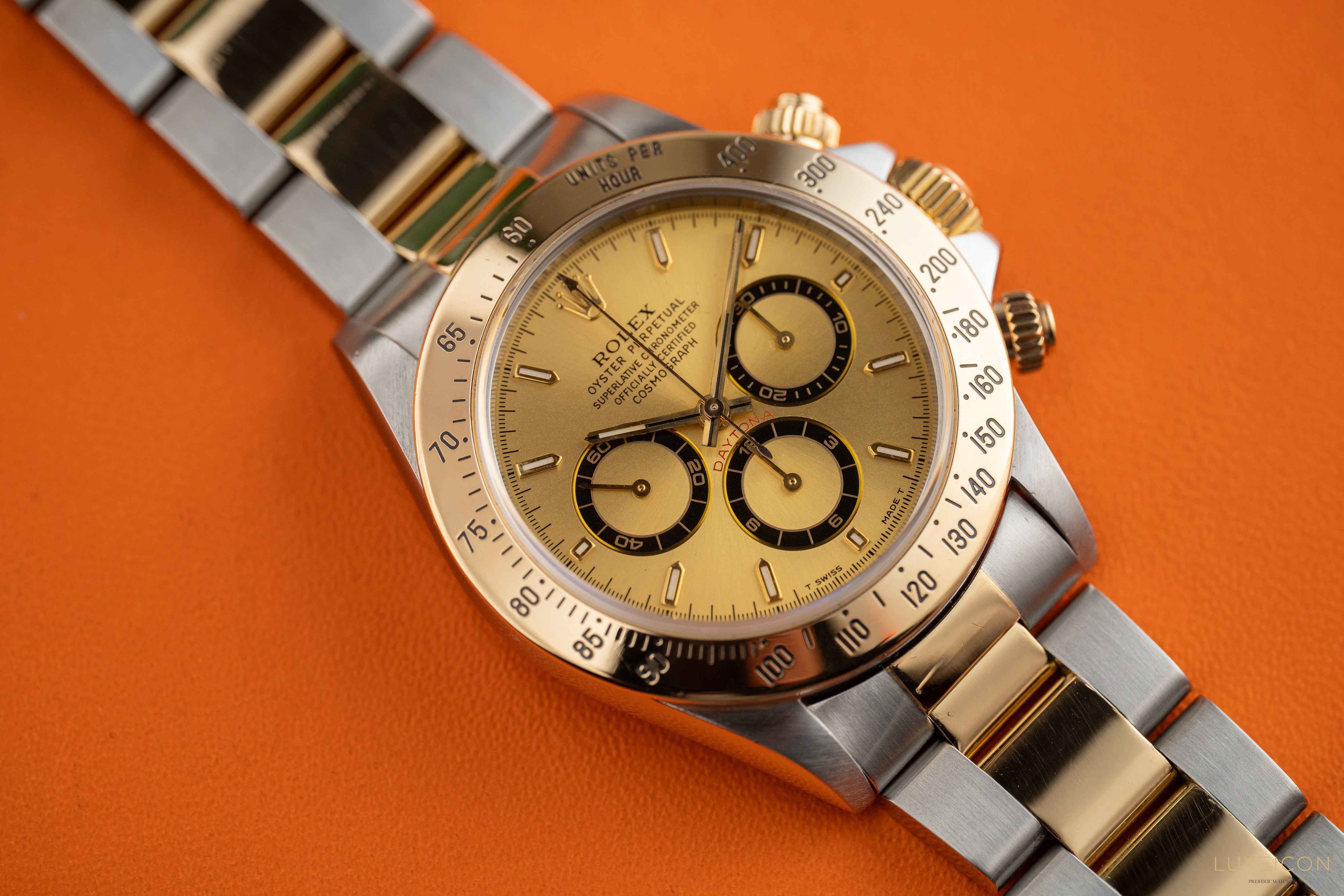 Rolex Daytona Cosmograph Daytona Zenith 16523 T serial champagne dial 1996