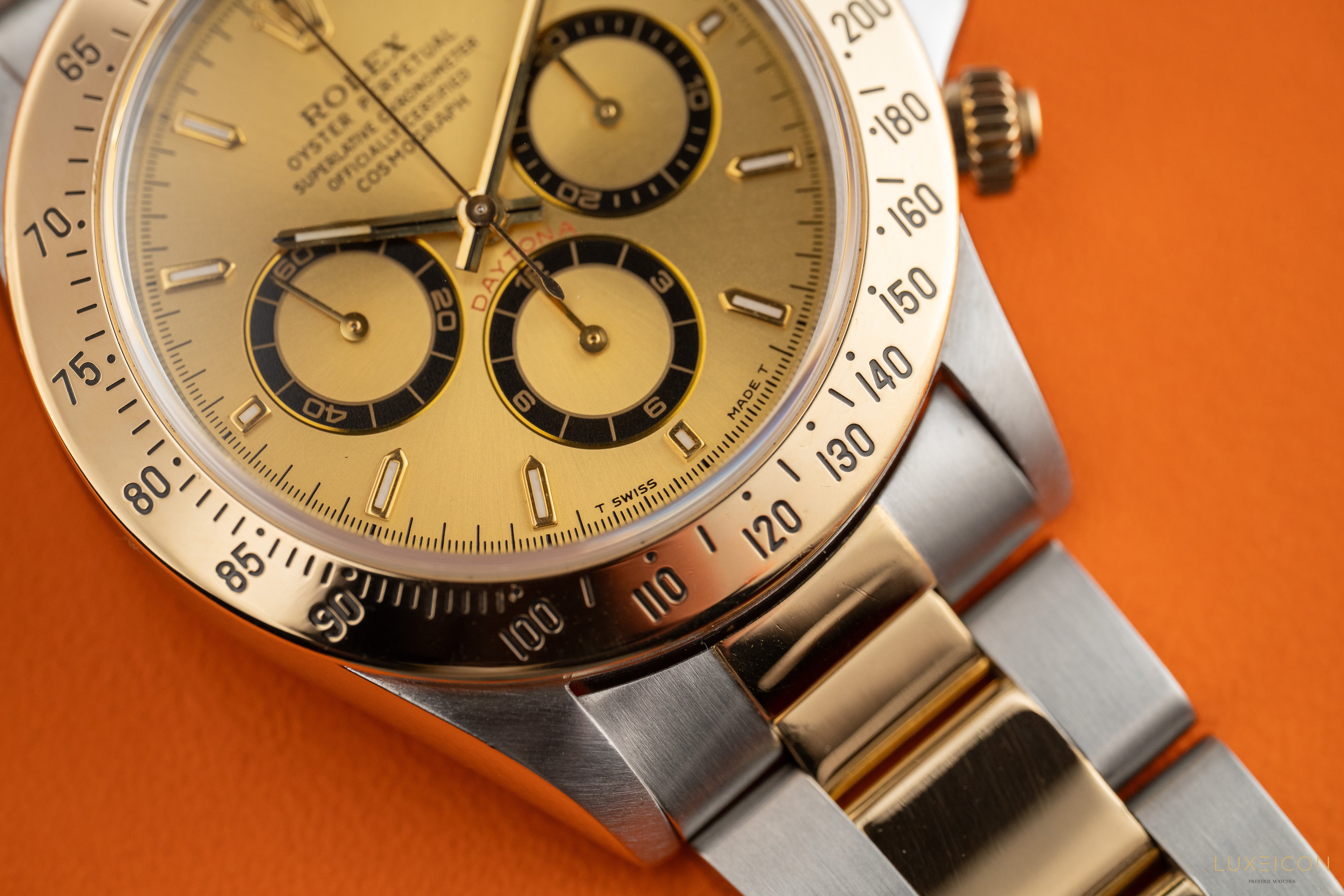 Rolex Daytona Cosmograph Daytona Zenith 16523 T serial champagne dial 1996
