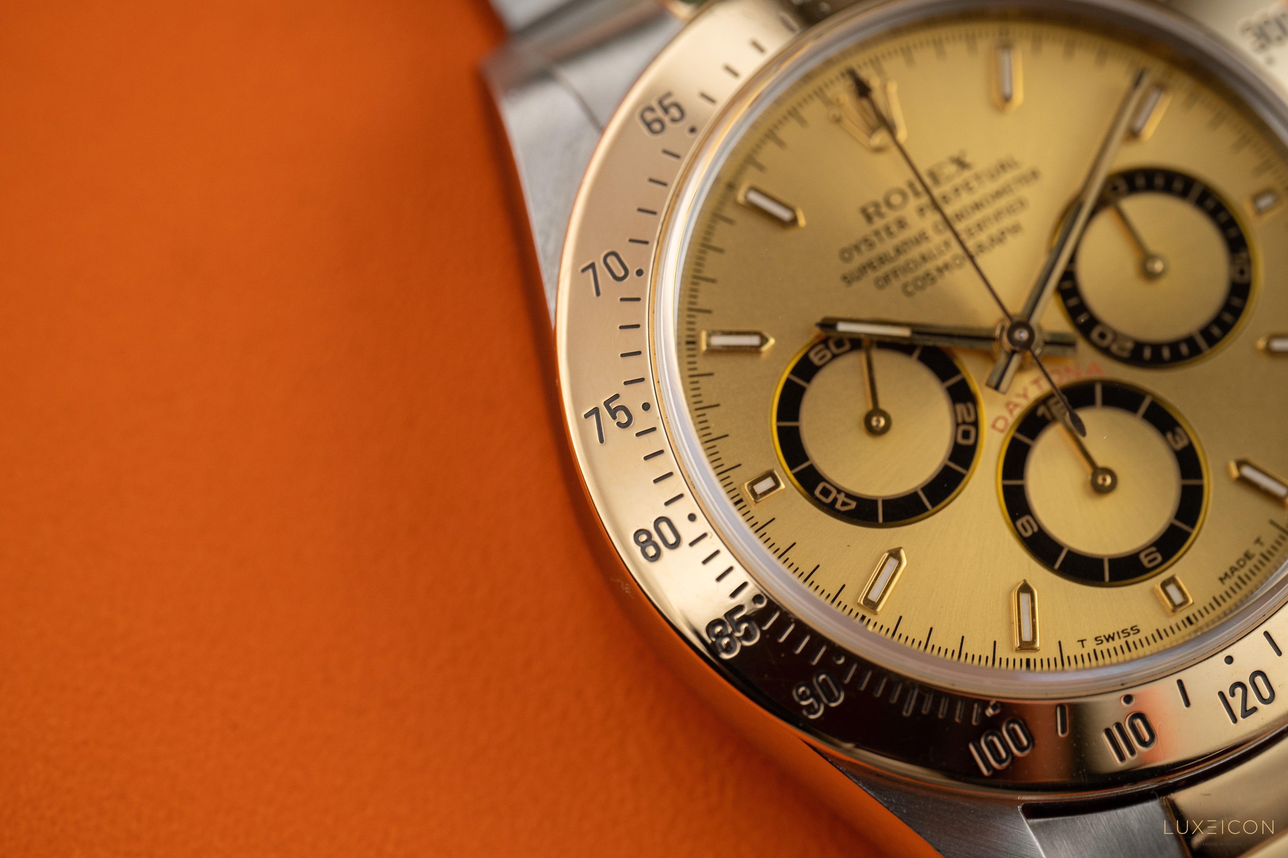 Rolex Daytona Cosmograph Daytona Zenith 16523 T serial champagne dial 1996